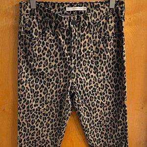 Levi's Women's Animal Printed Skinny Jeans